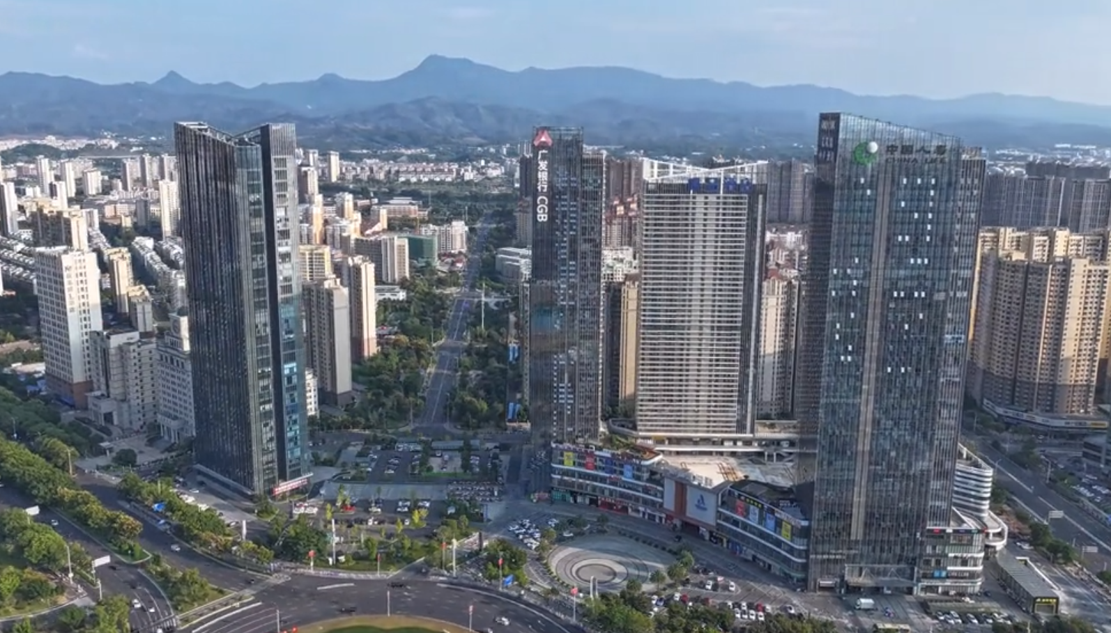 13 Super High-Rise - Ganzhou Zhongchuang International 165M 02